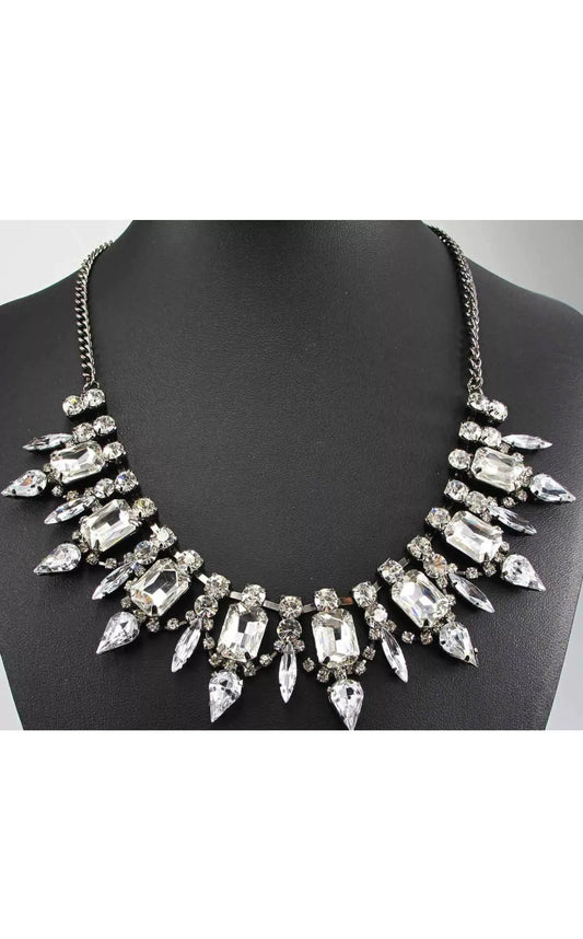 So Silver Statement Necklace